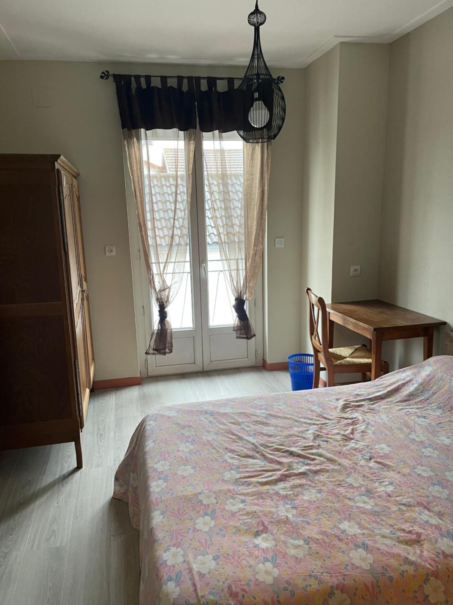 Chez Line Et Francis Apartamento Tarbes Exterior foto